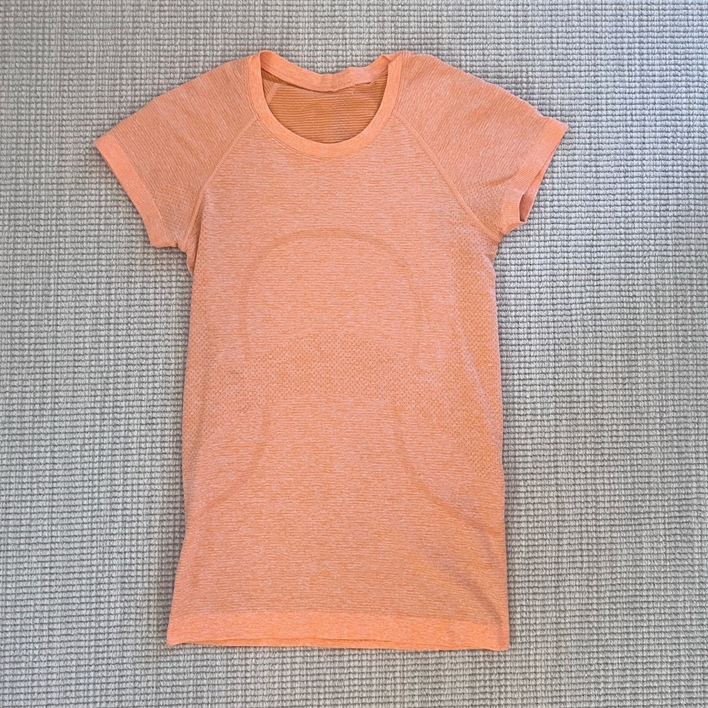 Lululemon Athletica Peach Short Sleeve Tee
